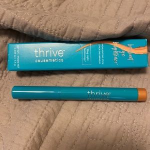 NWT Thrive causemetics Brilliant eye brightener in Gia